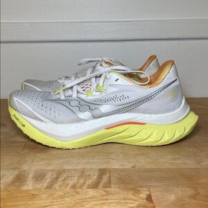 Saucony Endorphin Speed 4 running shoes women’s sneakers size 9.5